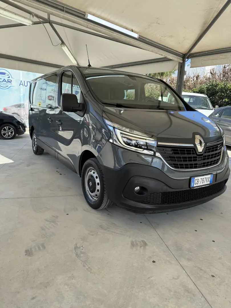 Renault Trafic 2.0 dCi 120CV S&S LED PARK 6 posti piu cassone - 2