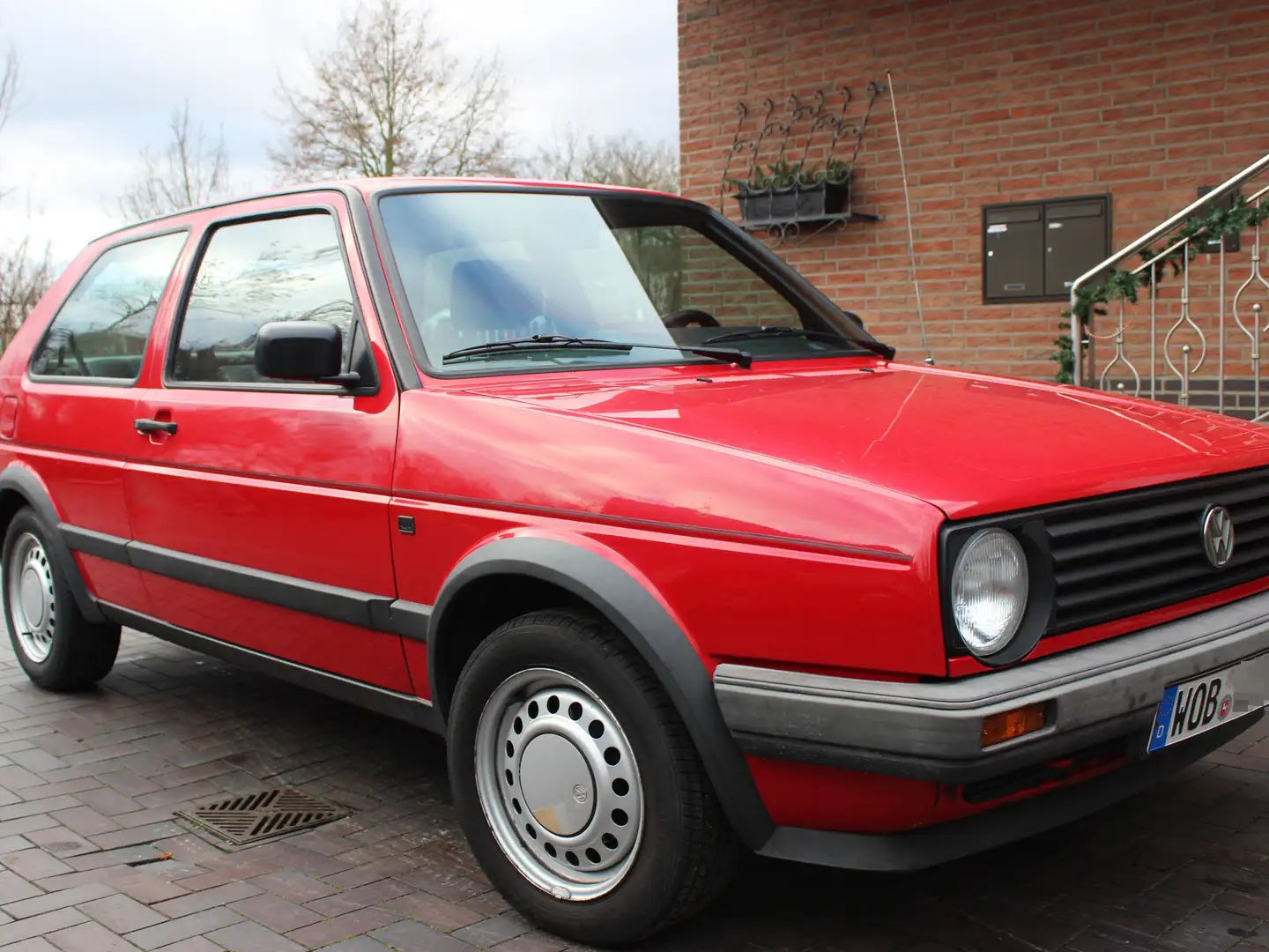 Volkswagen Golf Manhattan Rouge - 1