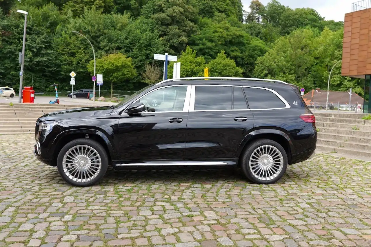 Mercedes-Maybach GLS 600 4MATIC – Foto 7