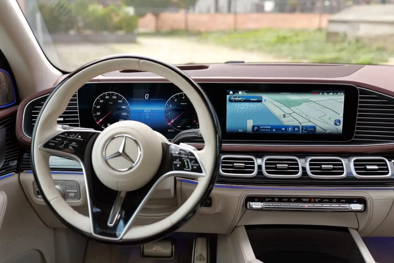 Mercedes-Maybach GLS 600 4MATIC – Foto 11