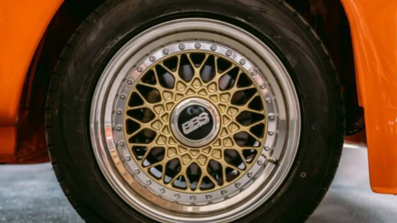 BMW 2002 tii Breitbau Neuaufbau mit H-Kennzeichen, foto 6