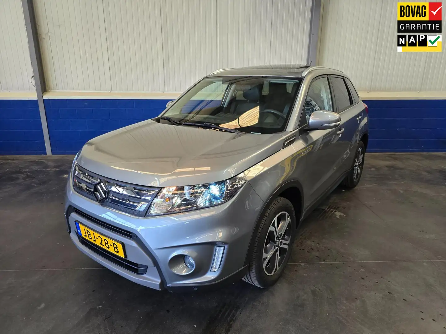 Suzuki Vitara 1.6 High Executive Allgrip Gris - 1