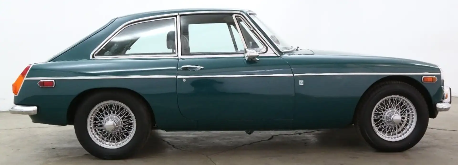 MG MGB GT Grün - 1
