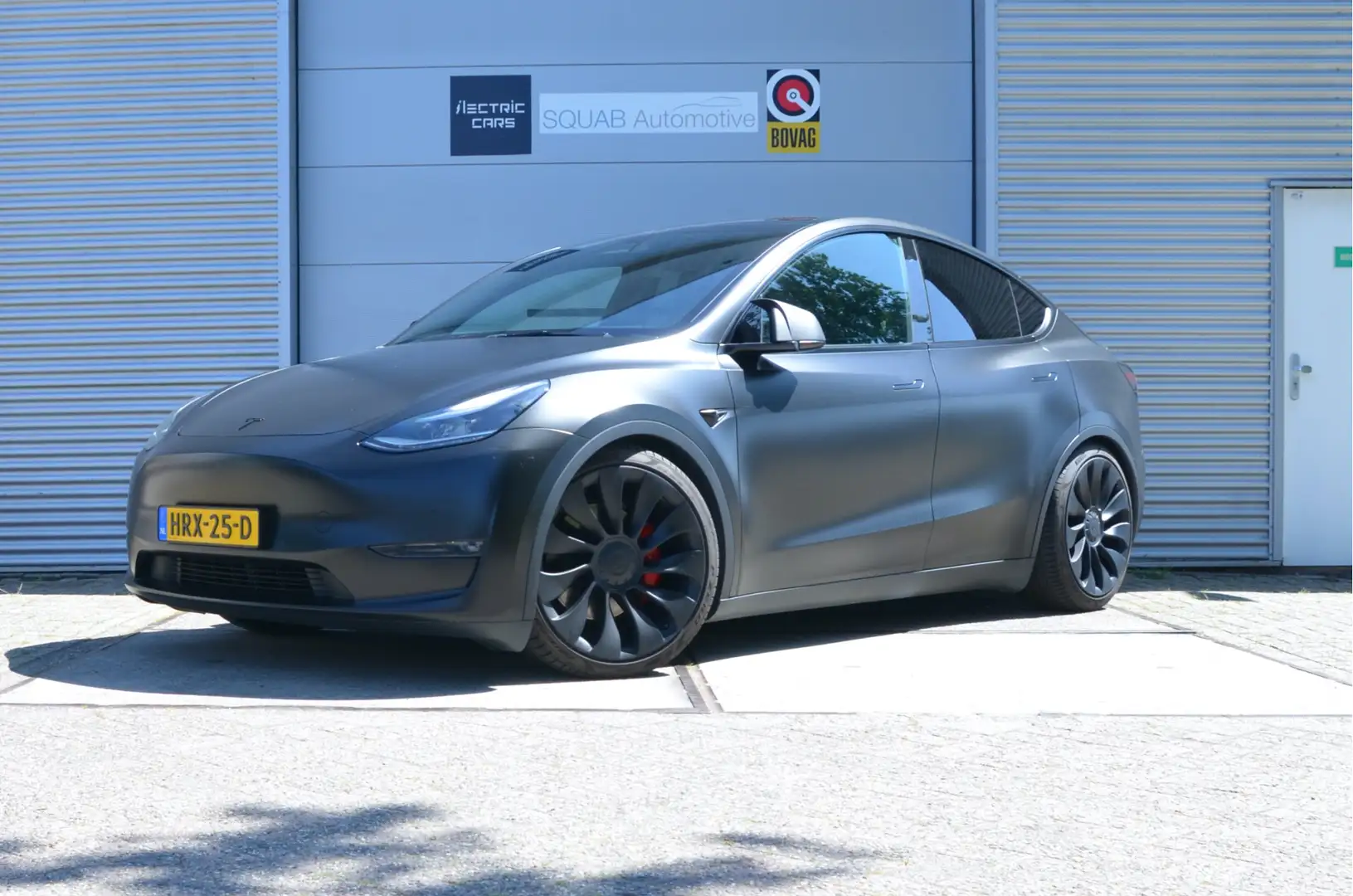 Tesla Model Y Performance AWD 75 kWh KW V3 schroefset (twv 2.475 Zwart - 1