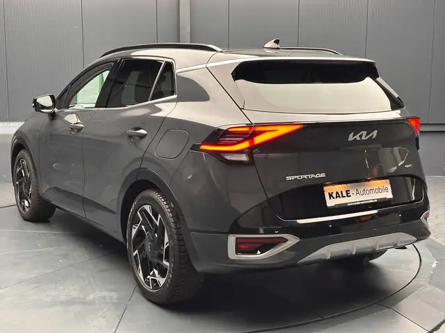 Kia Sportage view 3