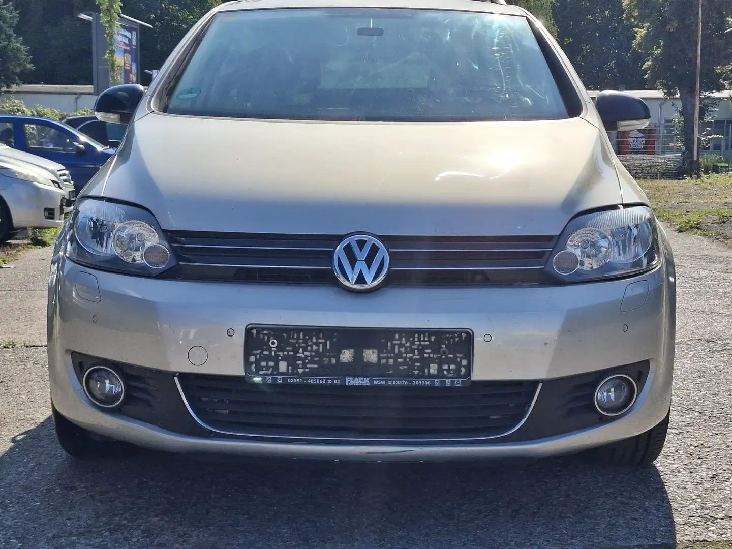 Volkswagen Golf Plus Style 1.6 TDI/ TÜV Neu Silber - 2