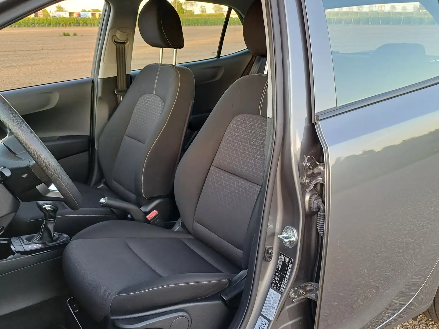 Kia Picanto 1.0 DPi ComfortLine /Airco/Cruise/USB/Bluetooth/Mi Gris - 2