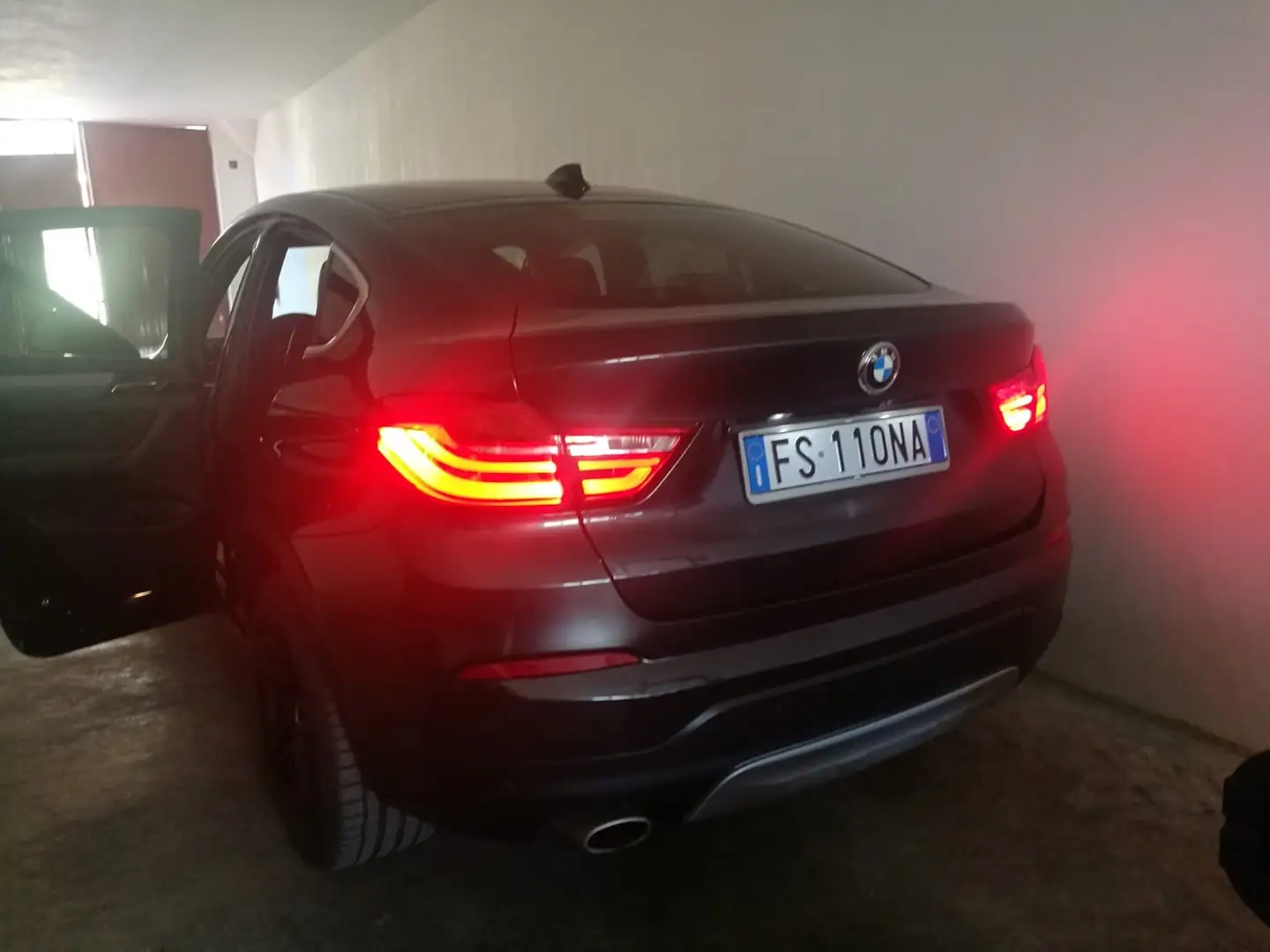 BMW X4 Nero - 2