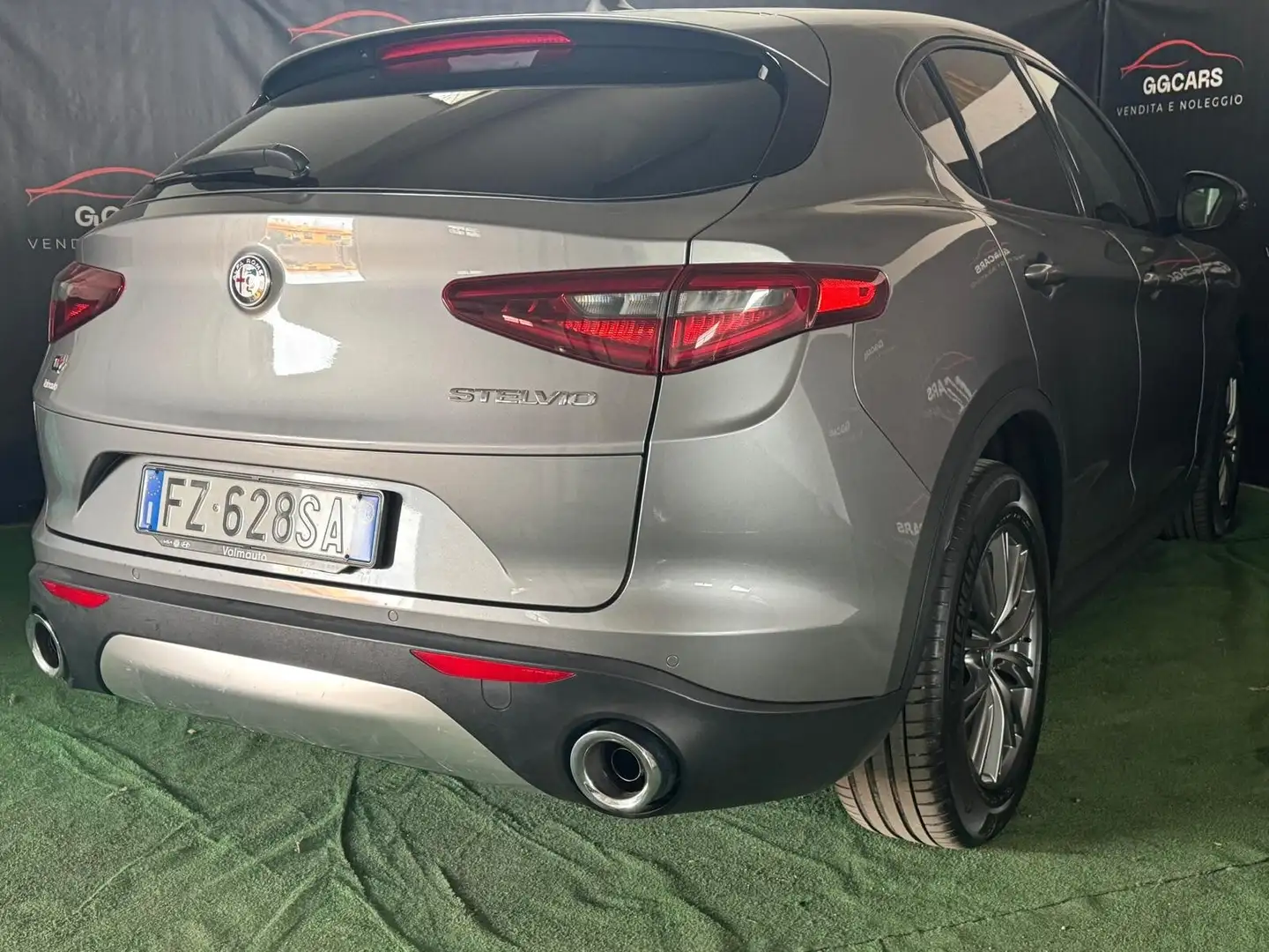 Alfa Romeo Stelvio 2.2 Turbodiesel 190 CV AT8 Q4 Executive Gri - 1