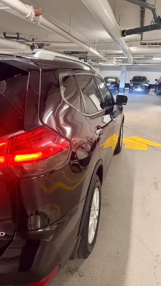 Nissan Rogue снимка Nissan Rogue
