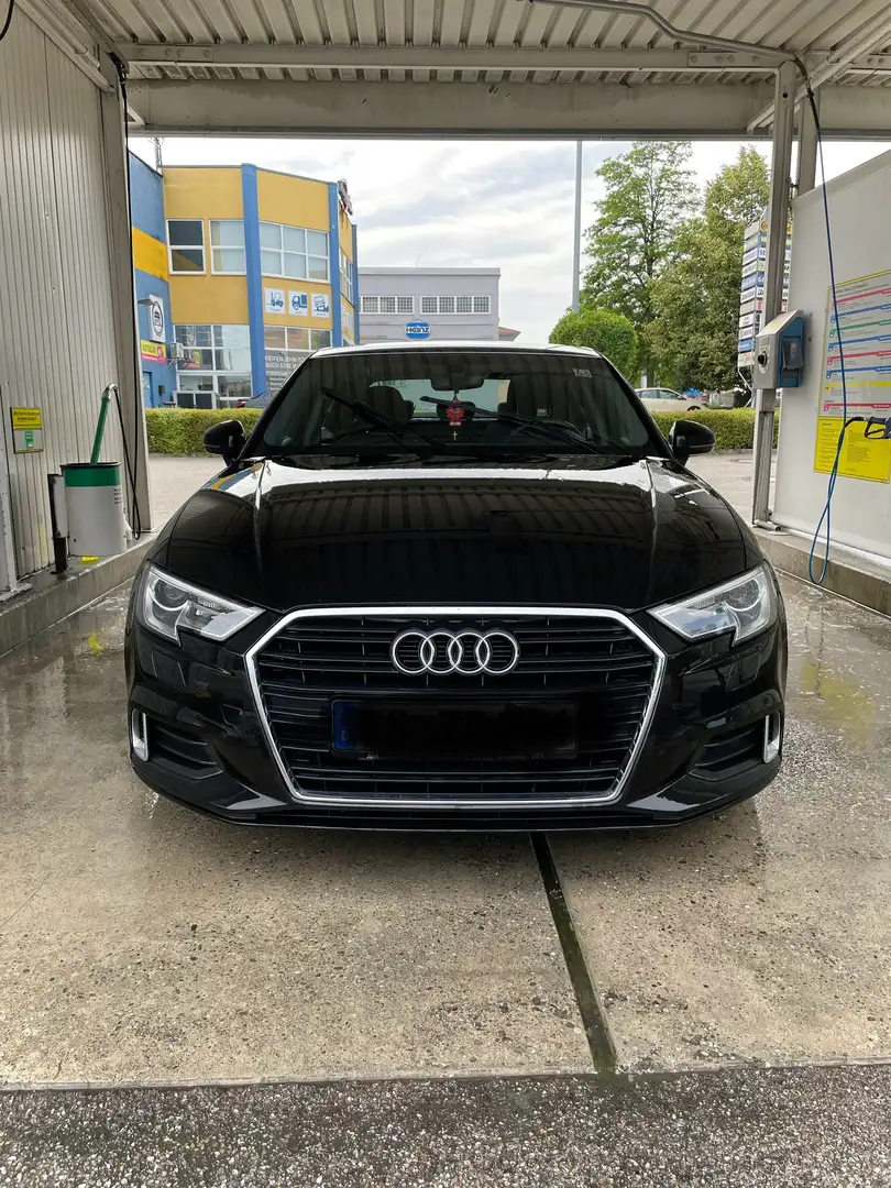 Audi A3 sport Schwarz - 1