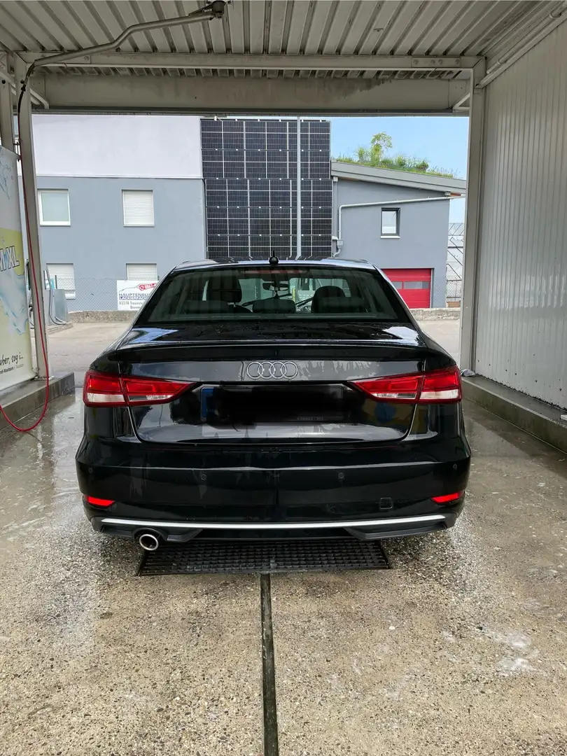 Audi A3 sport Schwarz - 2