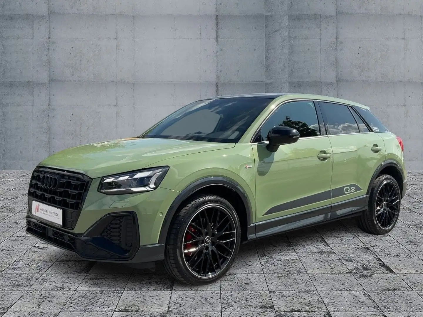 Audi Q2 35 TFSI S-TR S-LINE MATRIX+NAVI+B&O+AHK+PANO Green - 2