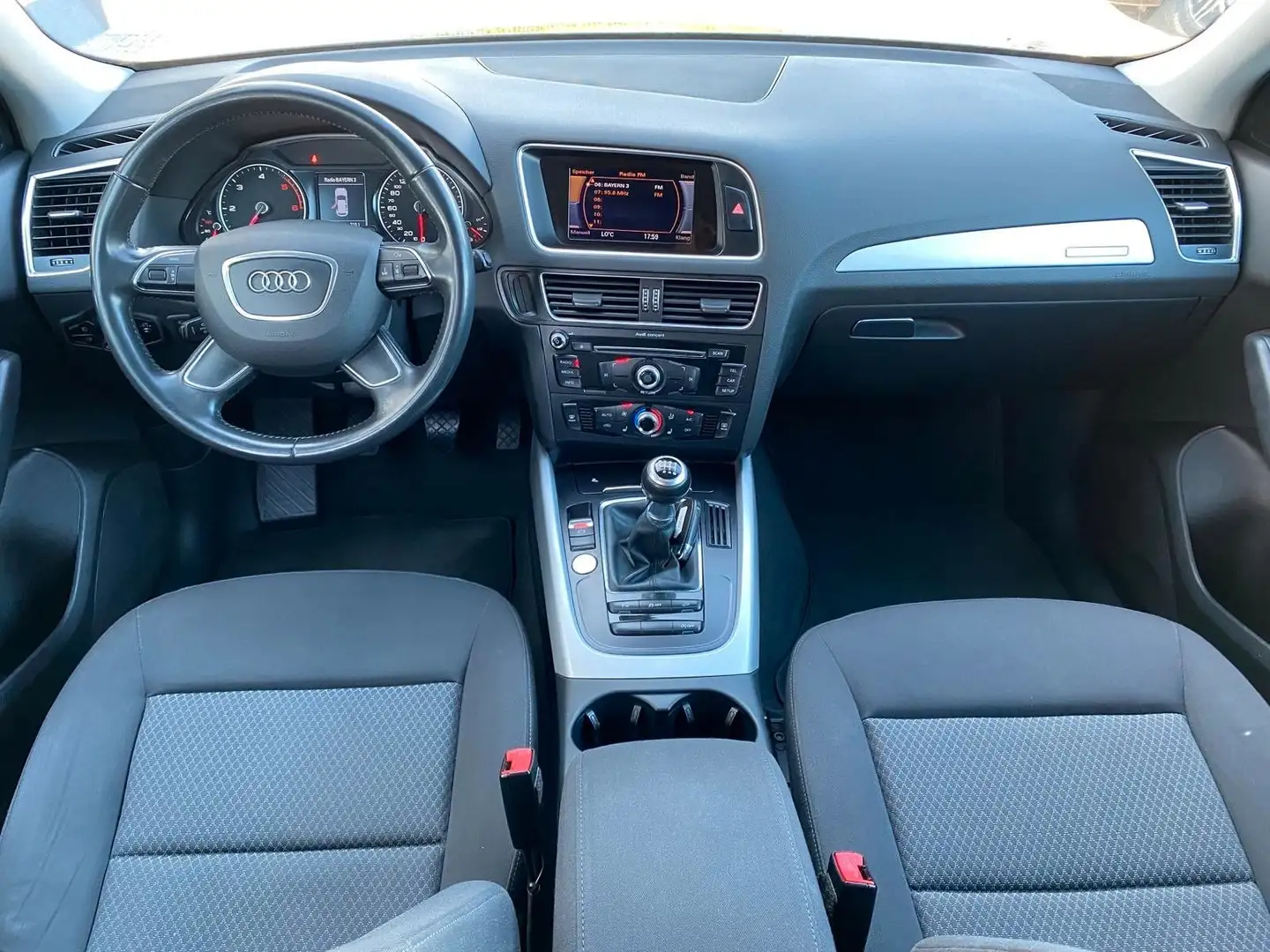Audi Q5 2.0 TDI  quattro Schwarz - 2