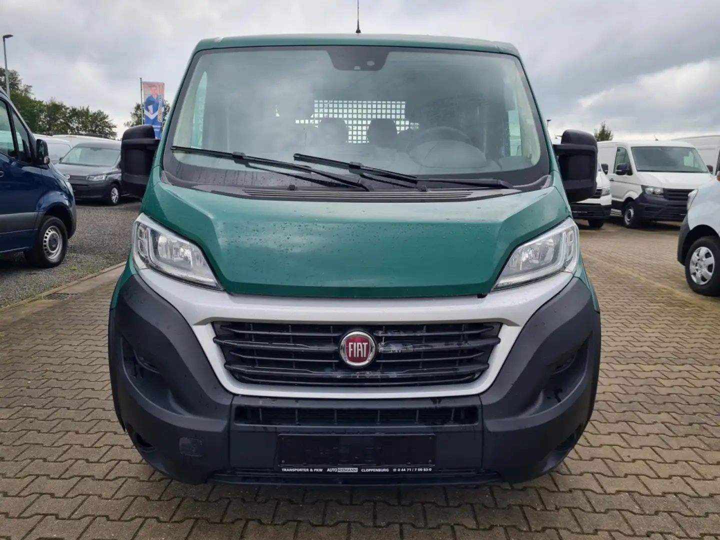 Fiat Ducato 35 Doka L5 Maxi 180 AHK KOMFORT STANDHEIZUN Grün - 2