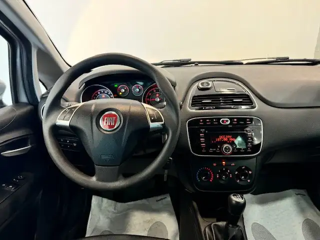 Fiat Punto view 9