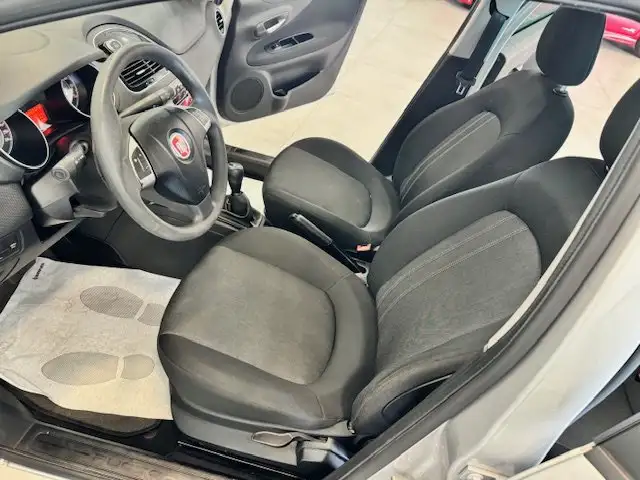 Fiat Punto view 8