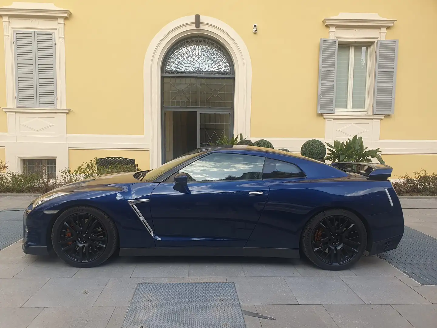 Nissan GT-R GT-R 3.8 V6 Premium edition 550cv auto Blu/Azzurro - 2