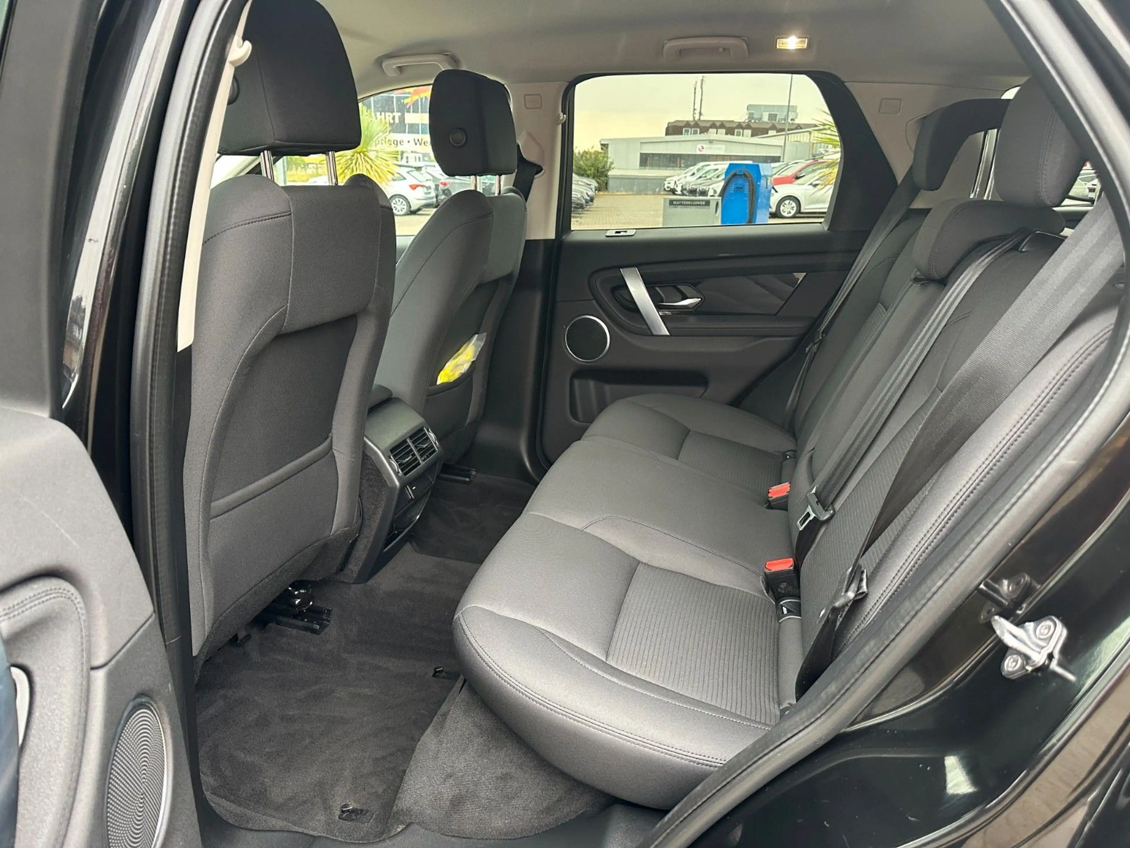 Land Rover Discovery Sport AWD * Mild-Hybrid* — photo 11