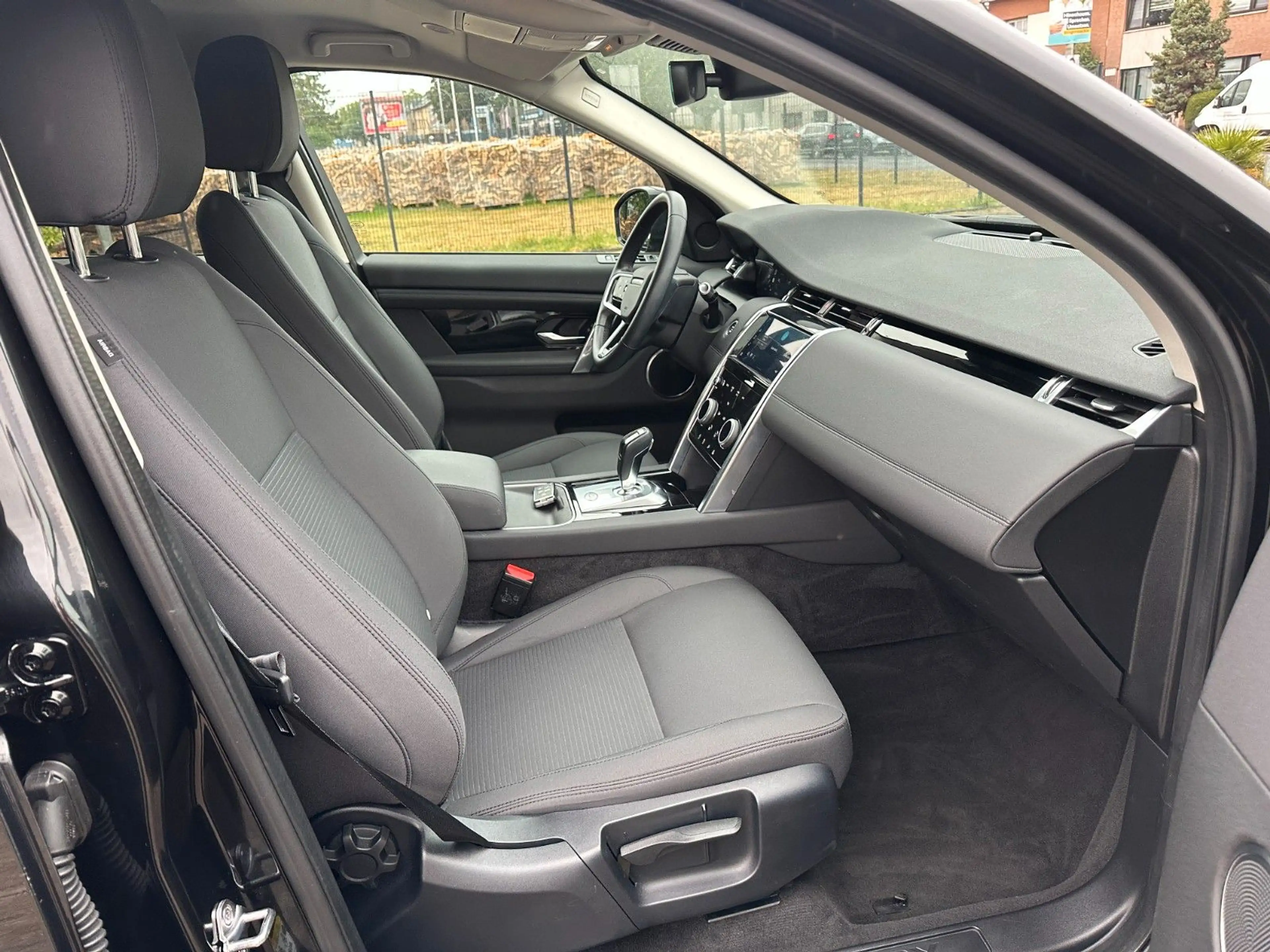 Land Rover Discovery Sport AWD * Mild-Hybrid* — photo 14
