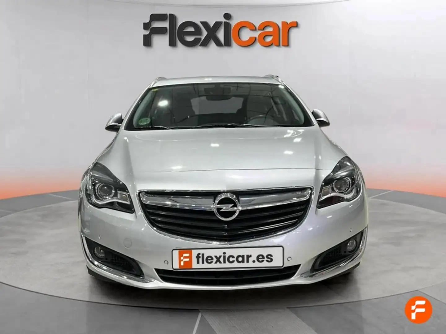 Opel Insignia ST 1.6 CDTI Start&Stop 120 CV Selective Amarillo - 2