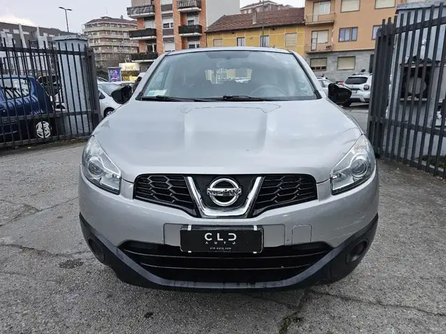 Nissan Qashqai view 2