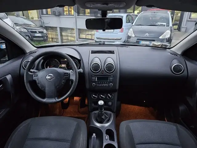 Nissan Qashqai view 6