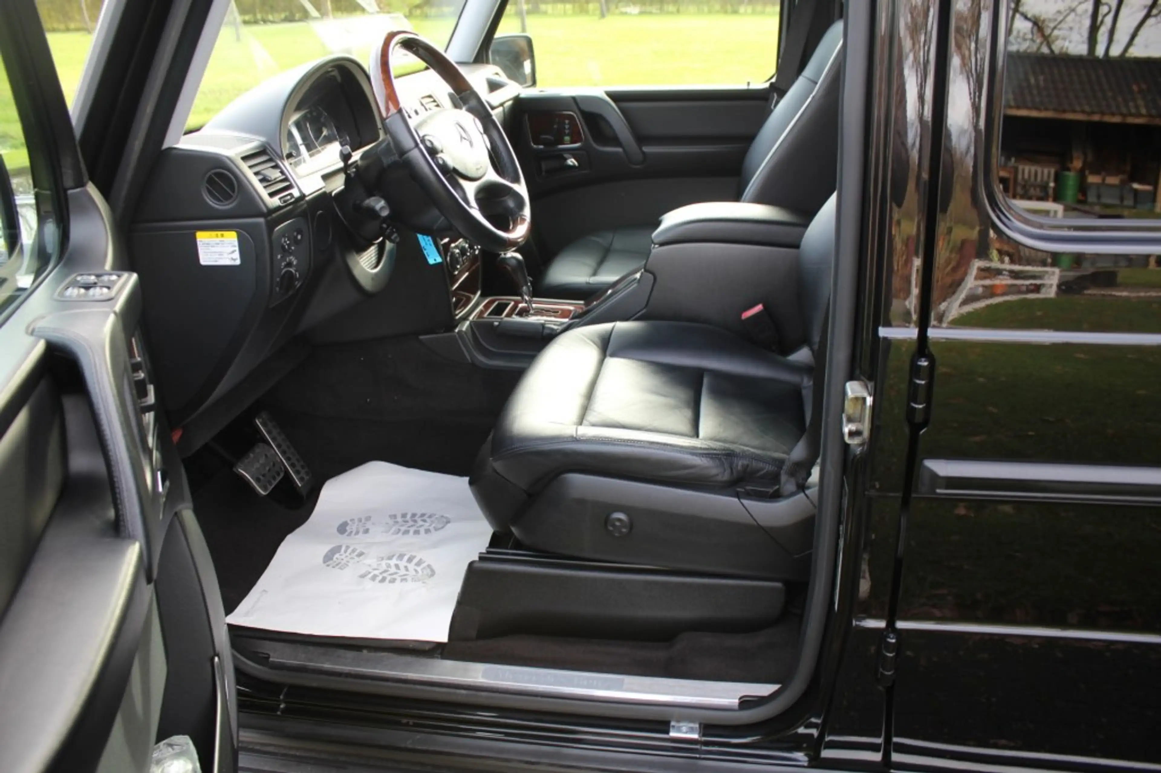 Mercedes-Benz G 500 G550 2011 Chestnut leder — photo 9