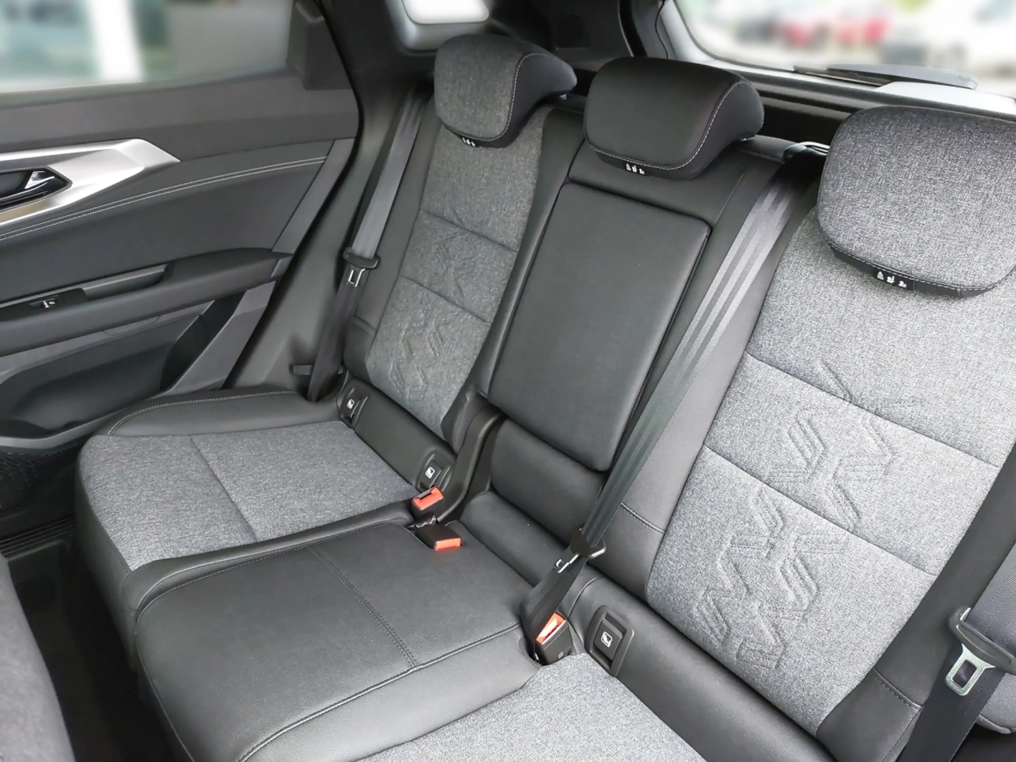 Renault Austral Techno Mild Hybrid 150 Automatik (MY26) — photo 11