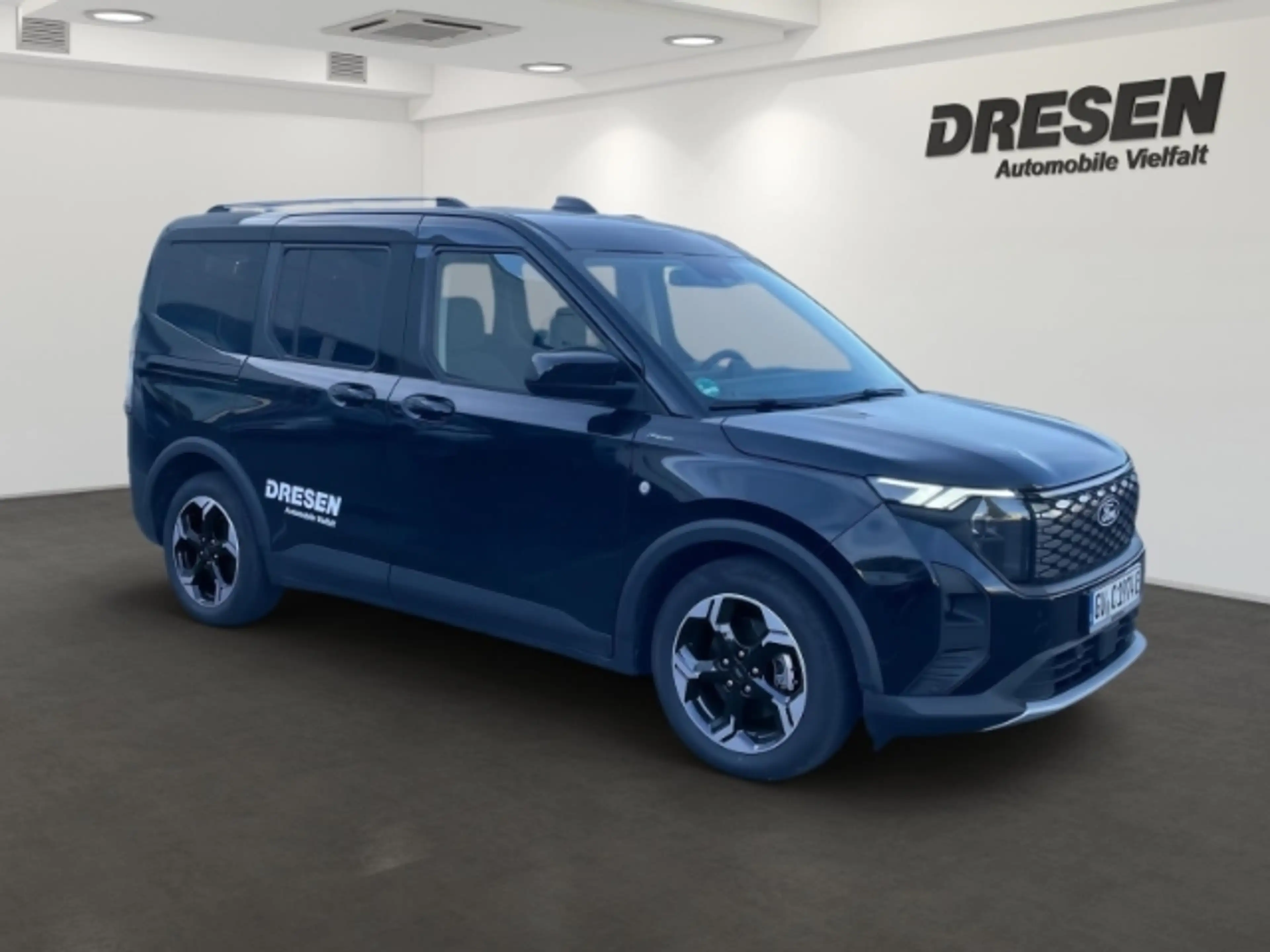 Ford Tourneo Courier Active+Kamera+Navi+Abstandswarner+Sitzheizung — photo 2
