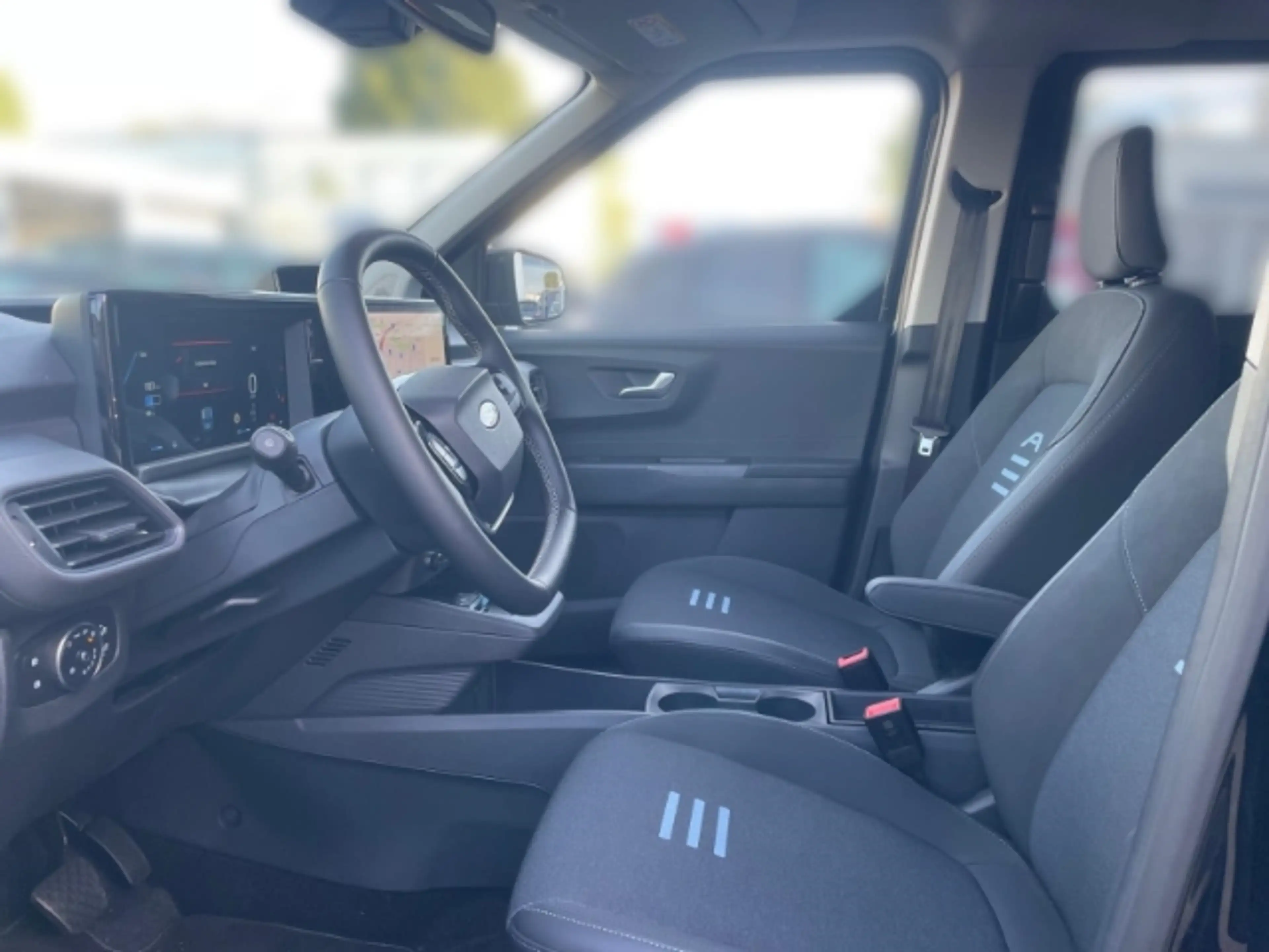 Ford Tourneo Courier Active+Kamera+Navi+Abstandswarner+Sitzheizung — photo 7