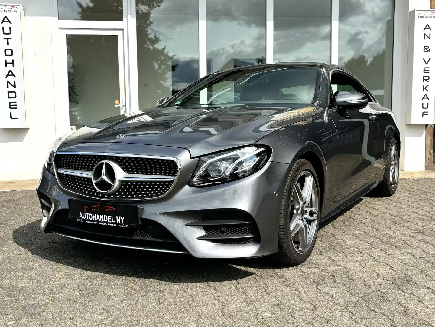 Mercedes-Benz E 450 Mercedes E450 AMG Line 4M,Pano,Multibeam,WideScree Gris - 2