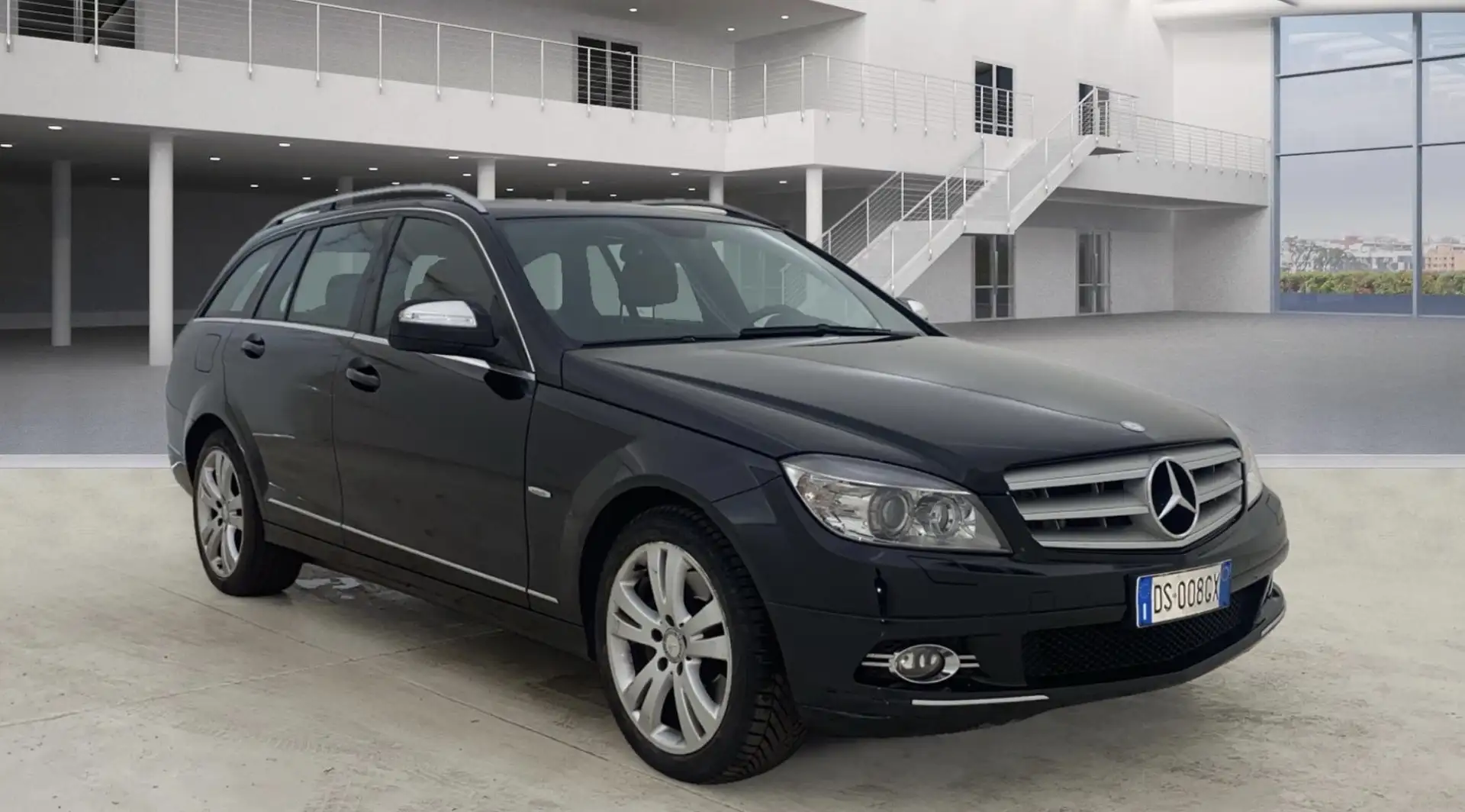 Mercedes-Benz C 350 SW CDI 4MATIC AVANTGARDE 224 CV Negro - 2