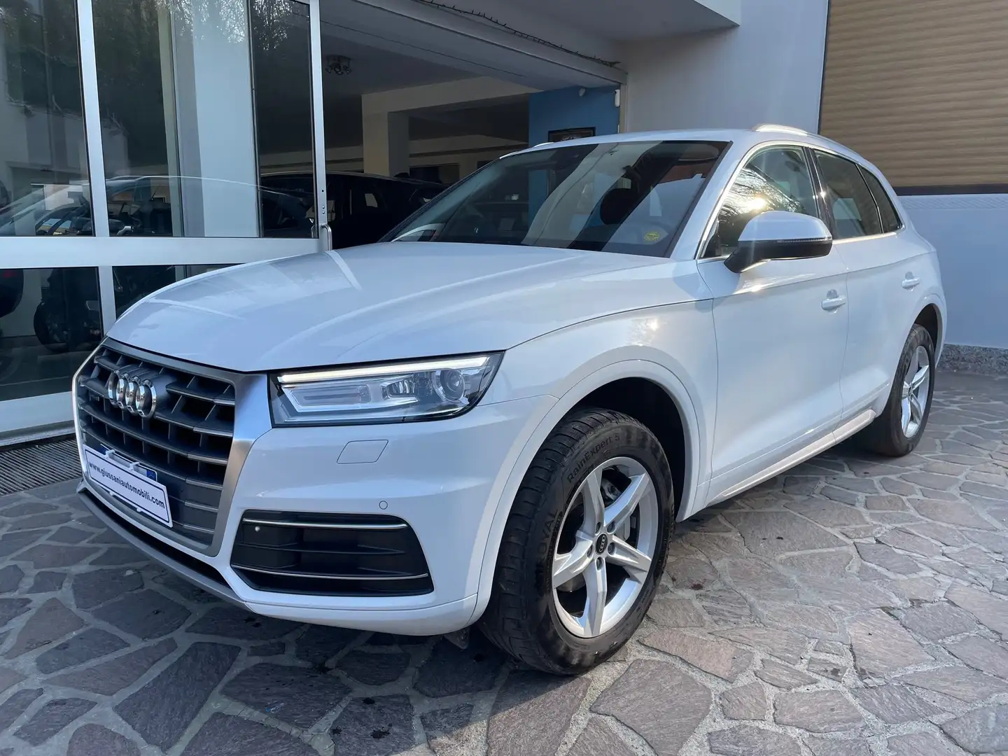 Audi Q5 40 2.0 tdi Business Sport quattro 190cv BELLISSIMA Bianco - 1