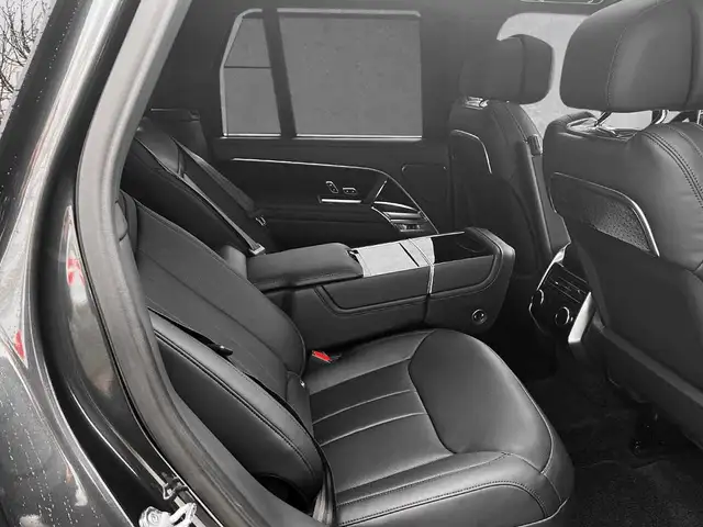 Land Rover Range Rover view 5