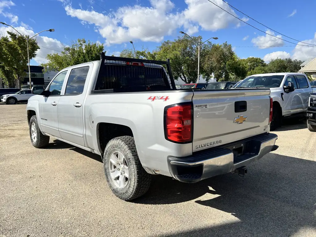 2017 Chevrolet Silverado 1500 LT Crew Cab 144 | EZ Lift Tailgate | CarPlay | Rea — photo 6