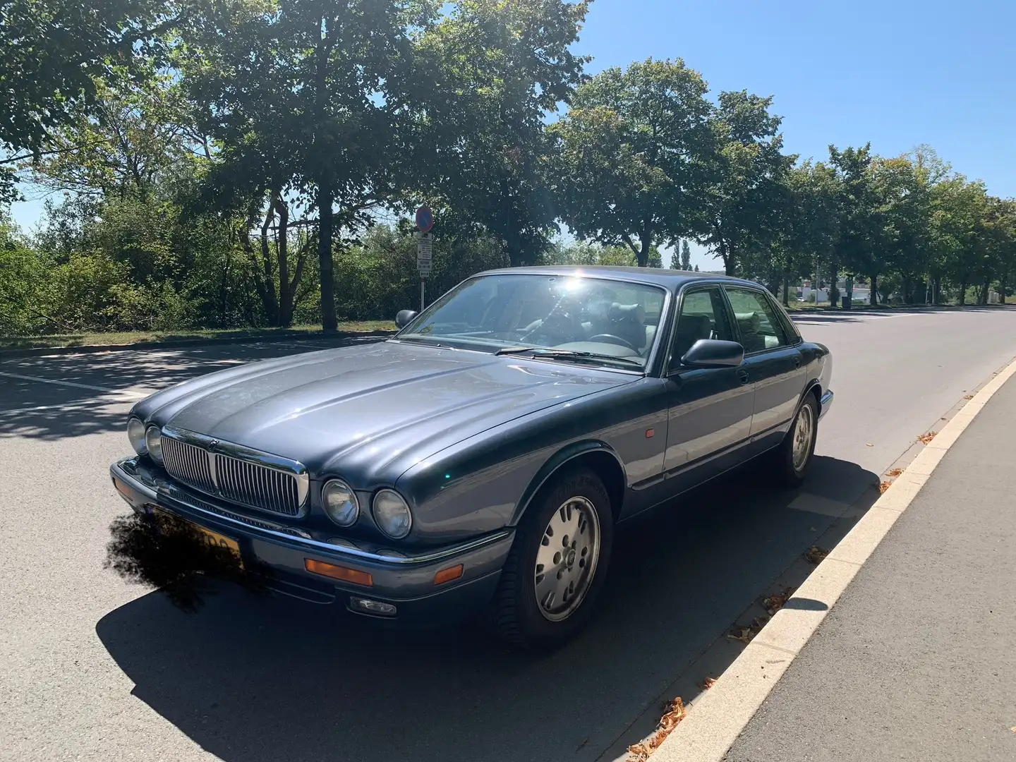 Jaguar Sovereign XJ6 3.2 Sovereign - 1