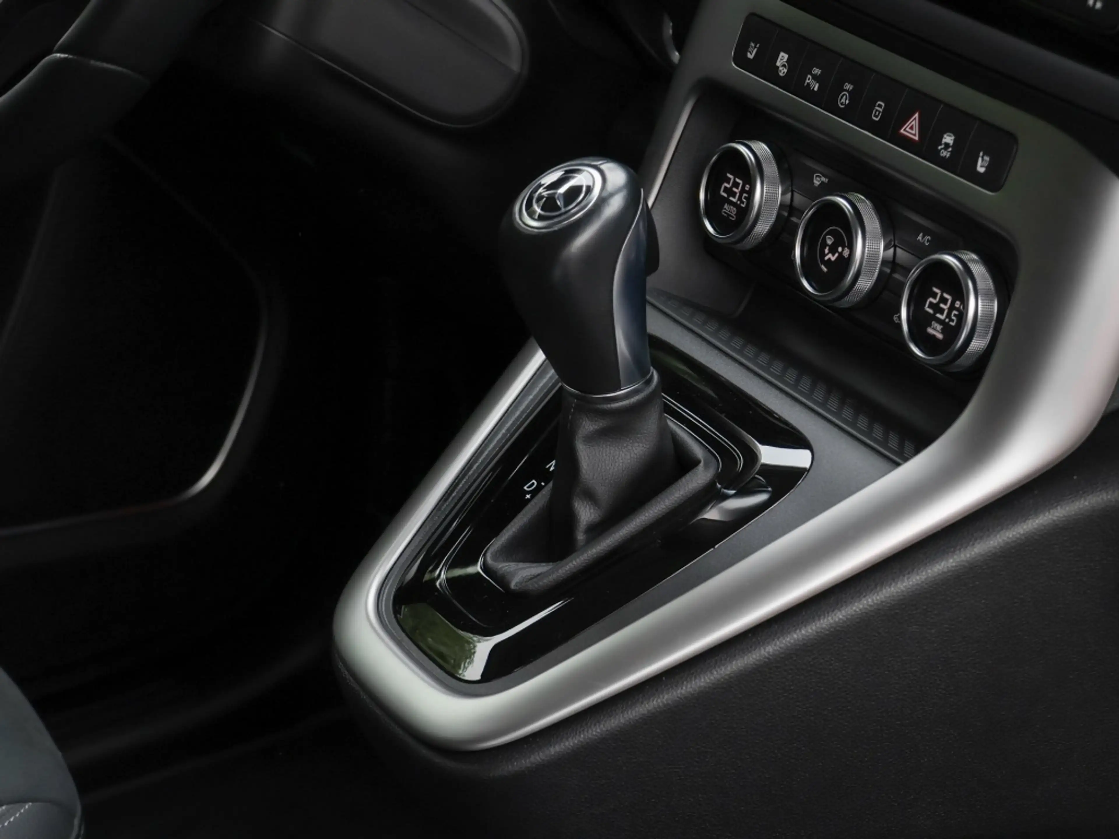 Mercedes-Benz T-Class Progressive/Standard/LED/Klima/Kamera/Navi — photo 11