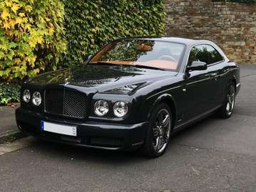 · Deutsche Auslieferung · lückenlos Bentley-Scheckheftgepflegt !