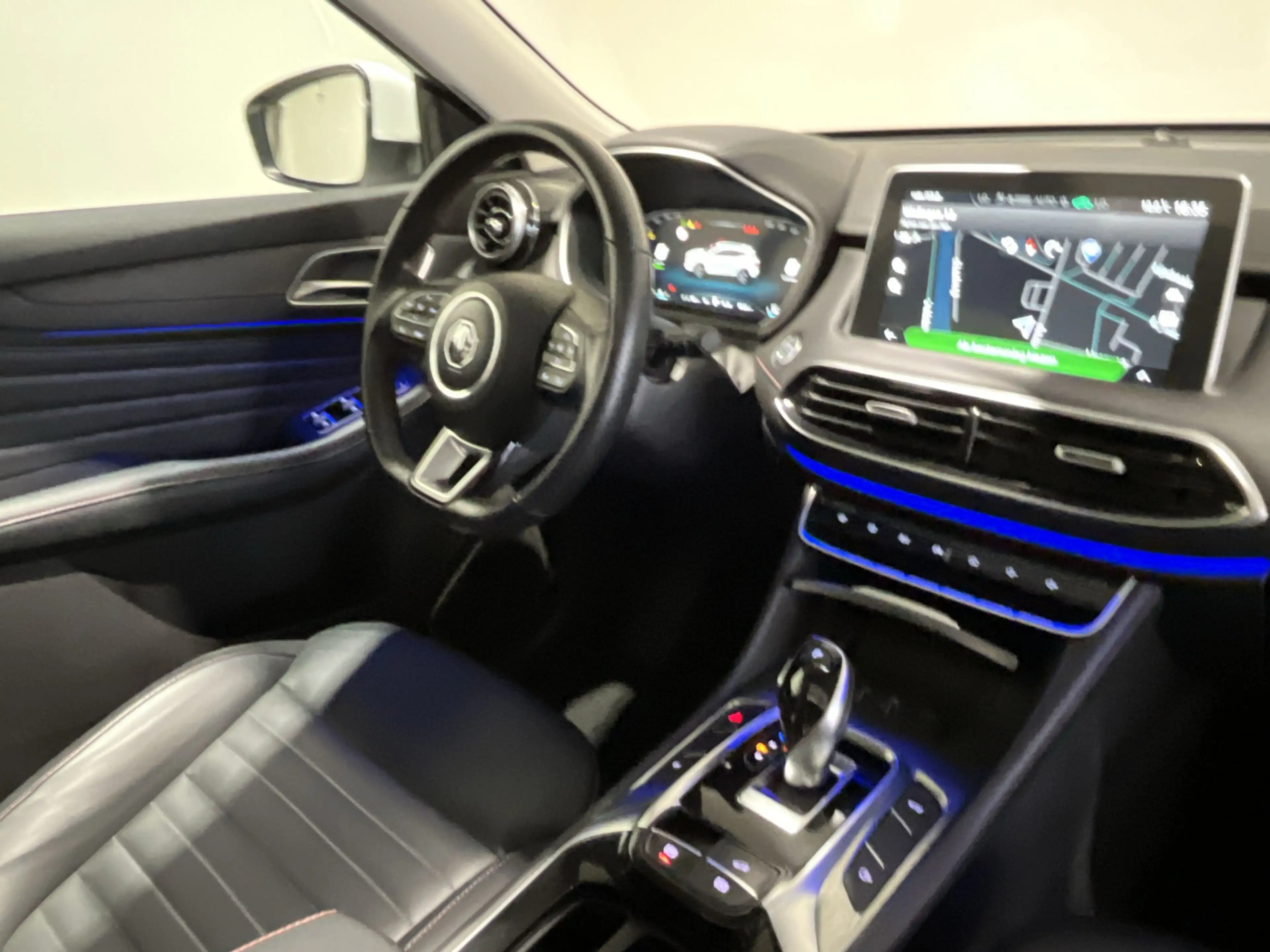 MG EHS 1.5 TGDI Luxury 360 Camera | Keyless | Panoramadak — photo 22