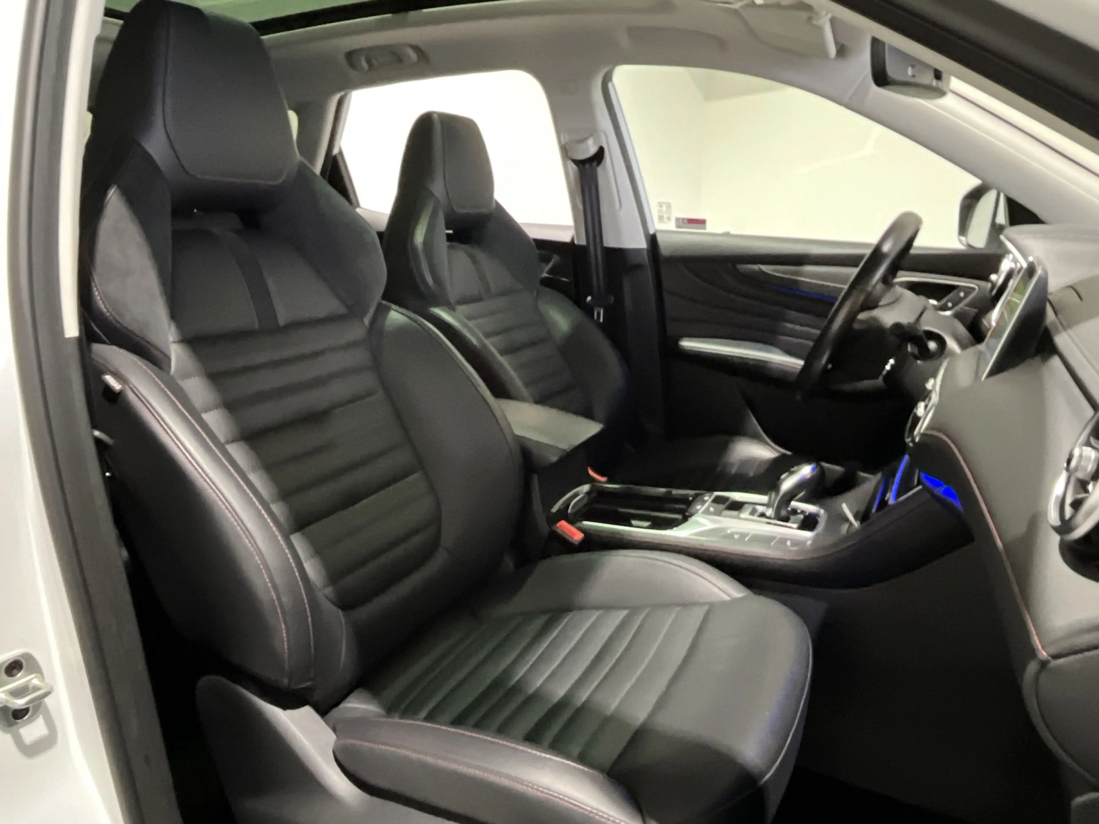 MG EHS 1.5 TGDI Luxury 360 Camera | Keyless | Panoramadak — photo 17