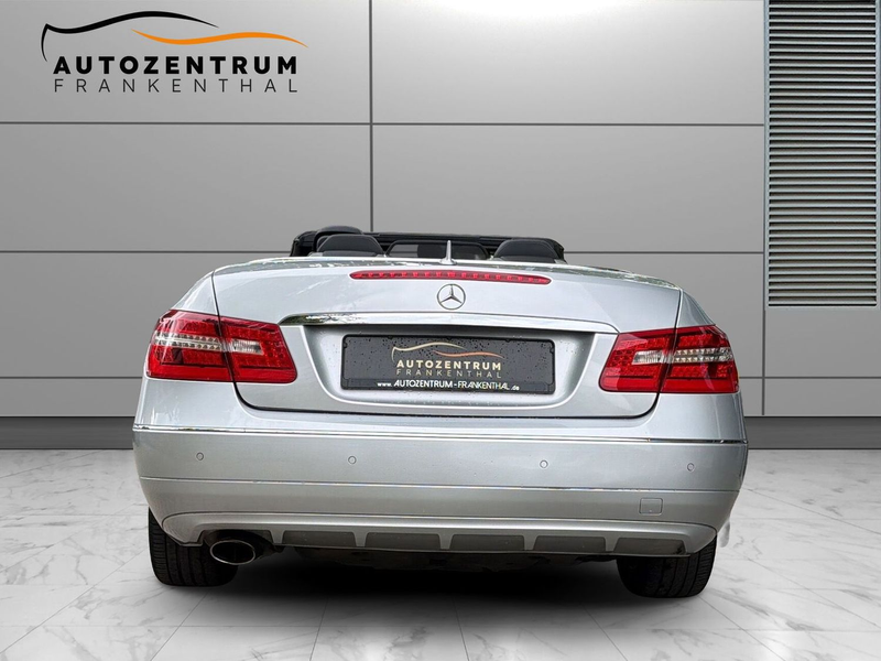 Mercedes-Benz E 250 CGI DISTRONIC ACC AIRSCARF SITZHZG XENON — photo 4