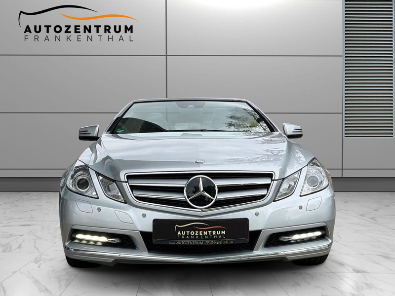Mercedes-Benz E 250 CGI DISTRONIC ACC AIRSCARF SITZHZG XENON — photo 2