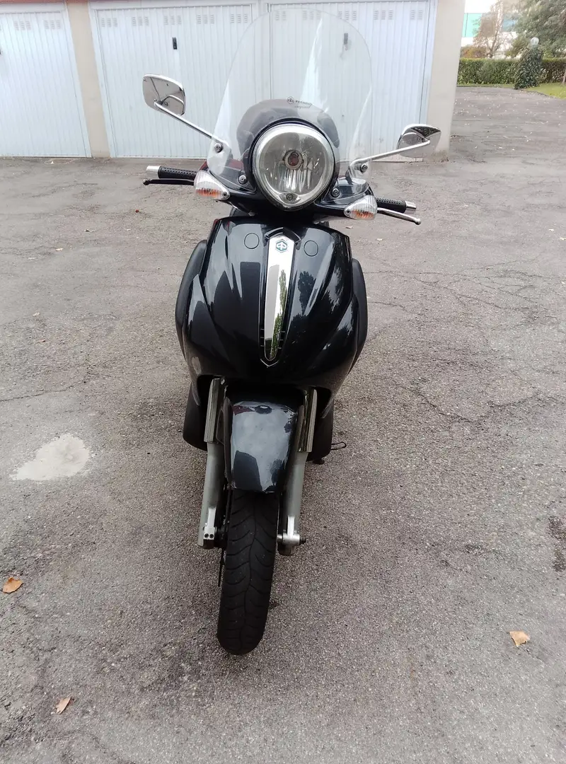 Piaggio Beverly 500 criiser Zwart - 1