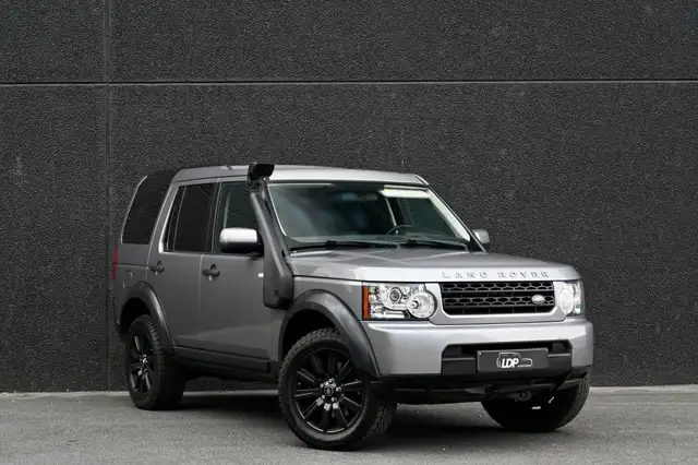 Land Rover Discovery 3.0 TDV6 Adventure