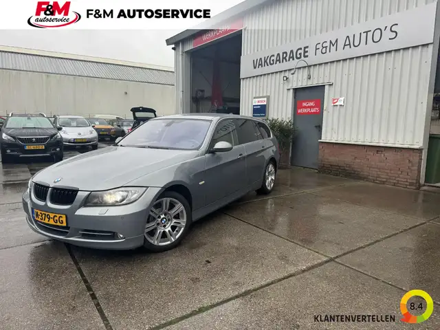 BMW 335 3-serie Touring 335xi