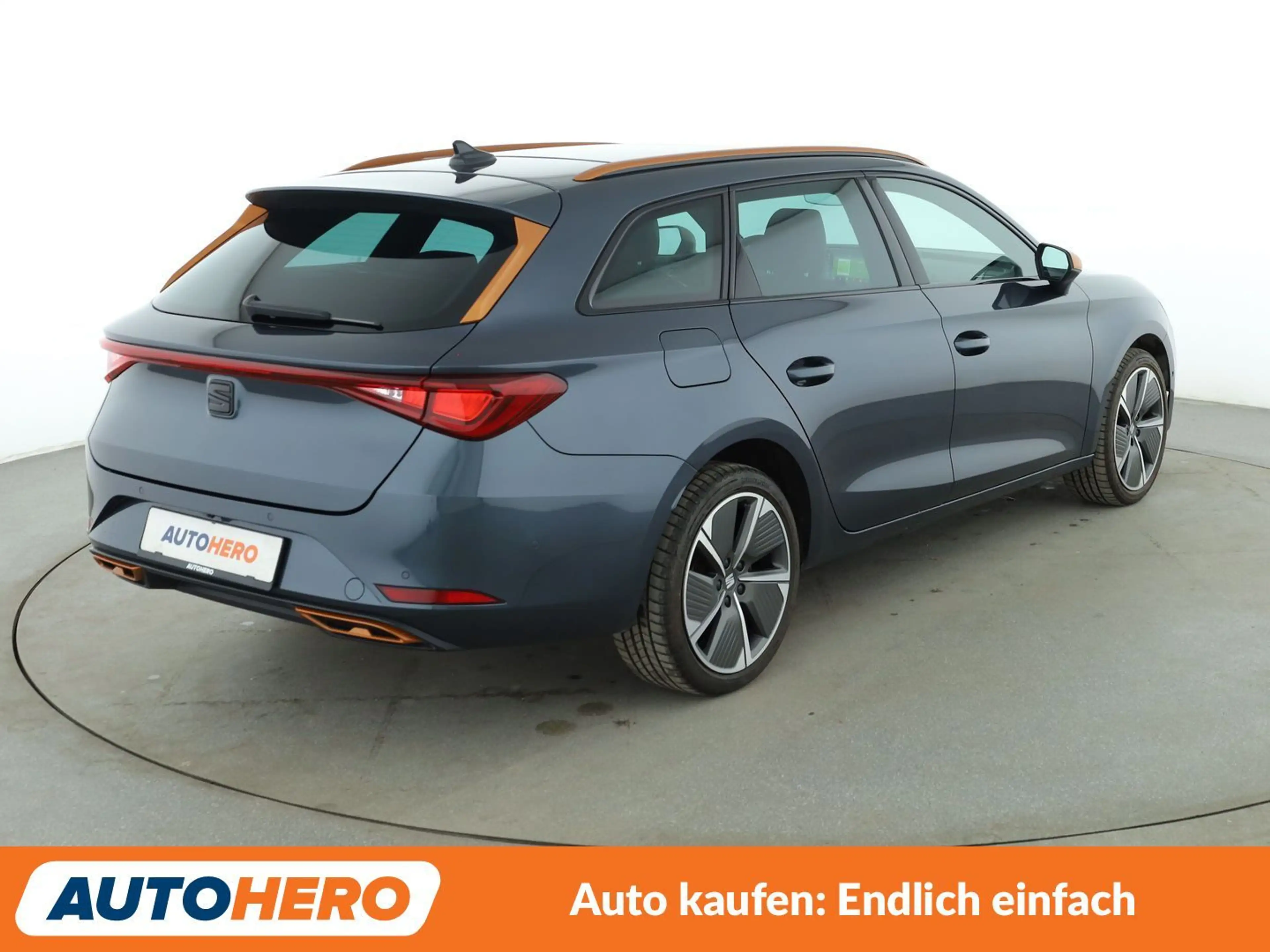 SEAT Leon e-Hybrid 1.4 TSI e-HYBRID FR Aut.*LED*NAVI*TEMPO*CAM*PDC* — photo 6