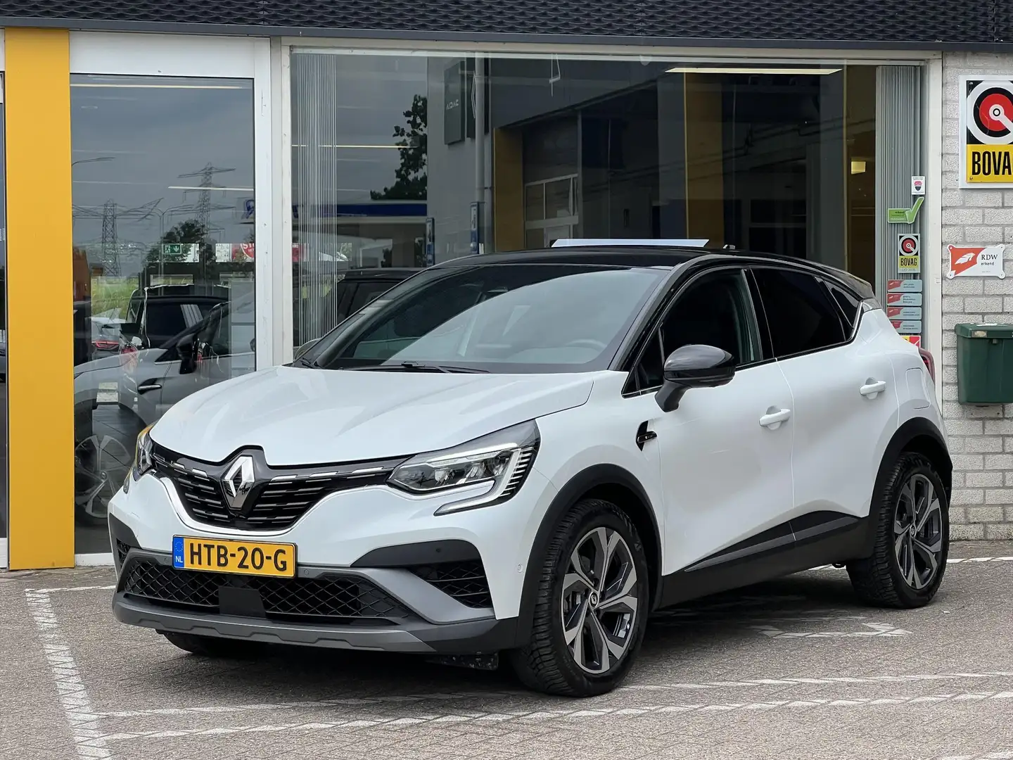 Renault Captur 1.6 E-Tech plug-in hybrid 160 R.S.-Line | 360 grad Wit - 2