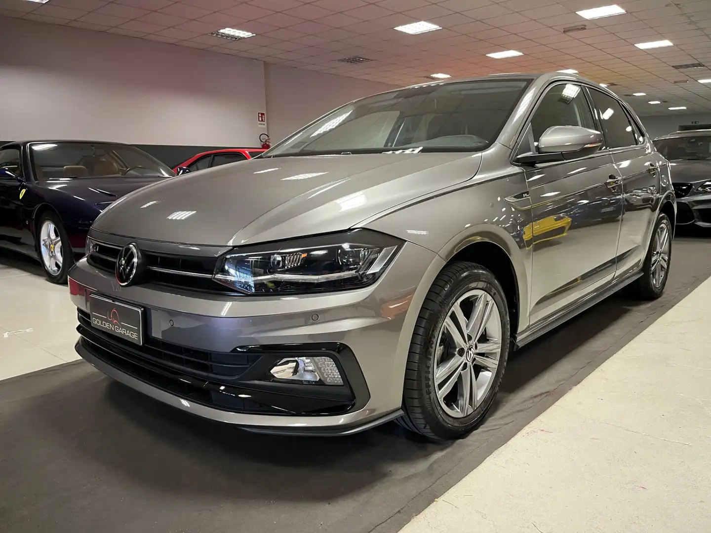 Volkswagen Polo Polo 1.0 TSI R-Line Grijs - 2