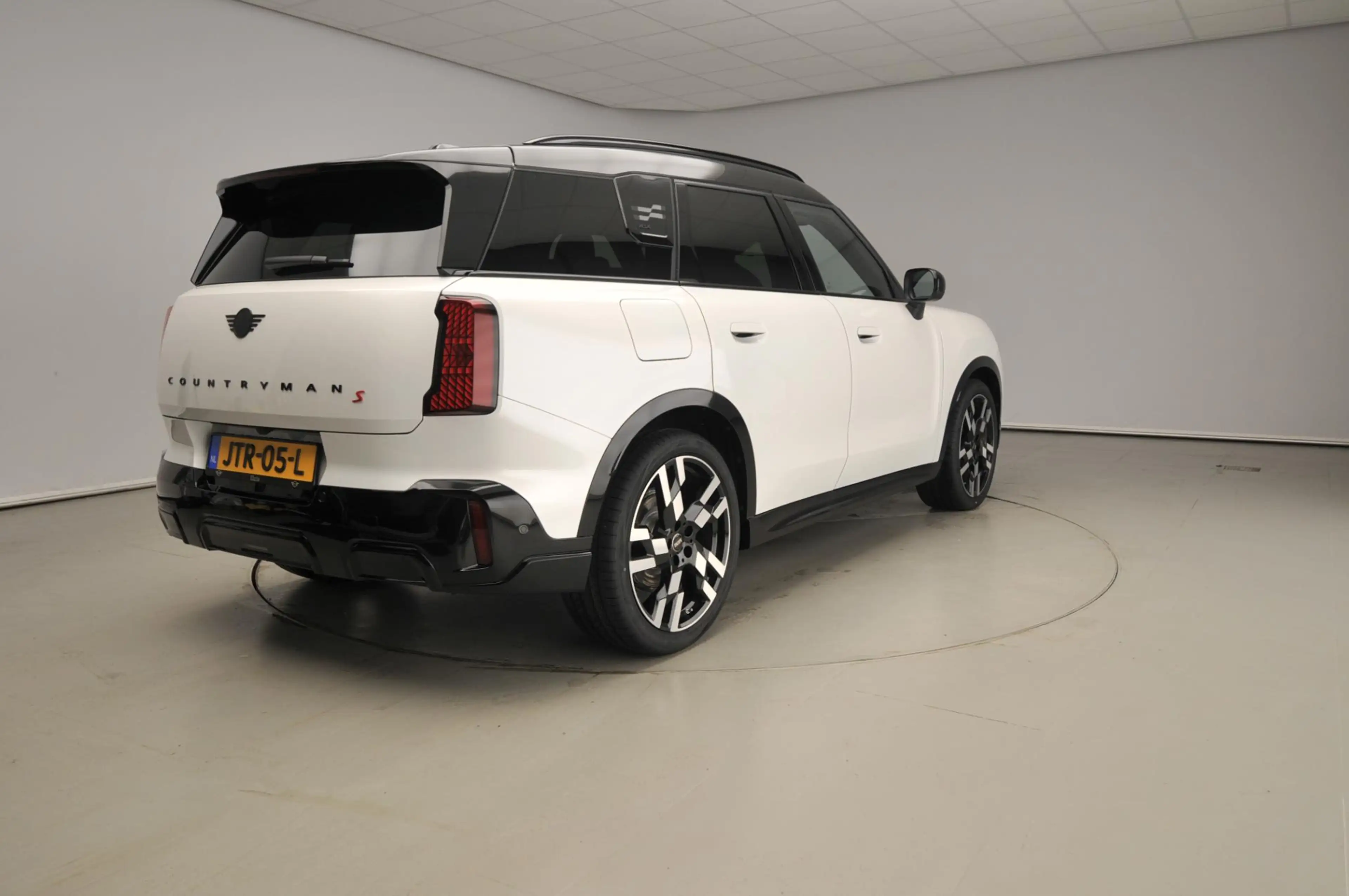 MINI John Cooper Works Countryman 2.0 S ALL4 John Cooper Works | pakket L | Panorama — photo 2